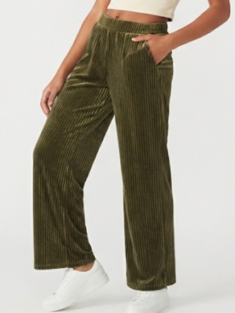 Women’s Wide-Leg Corduroy Pants in Olive Green - Size Large